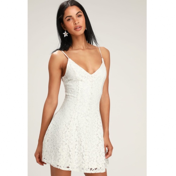 Lulus Dresses & Skirts - NWT Lulu's White Lace Skater Dress